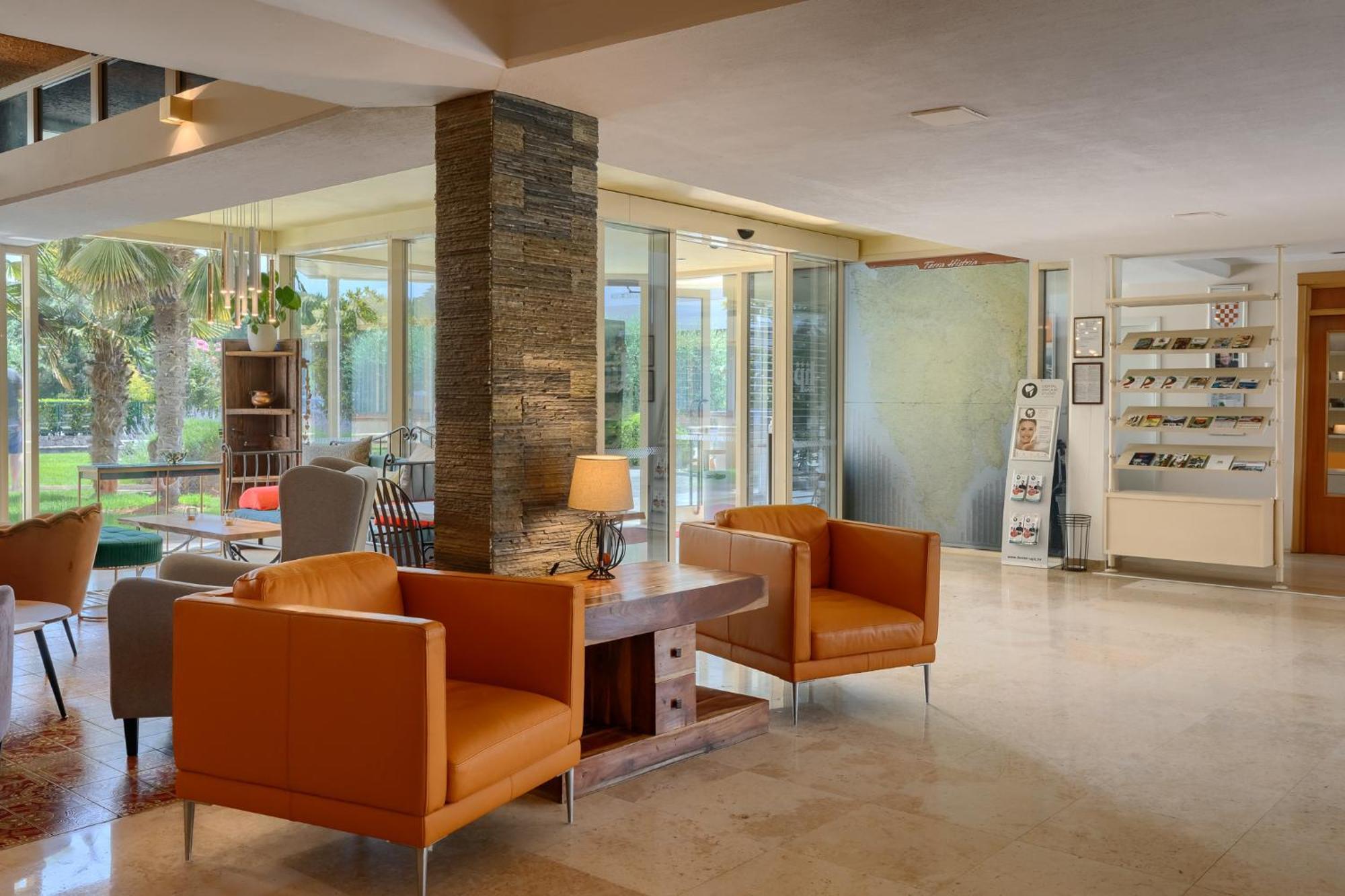 Hotel Porec Luaran gambar