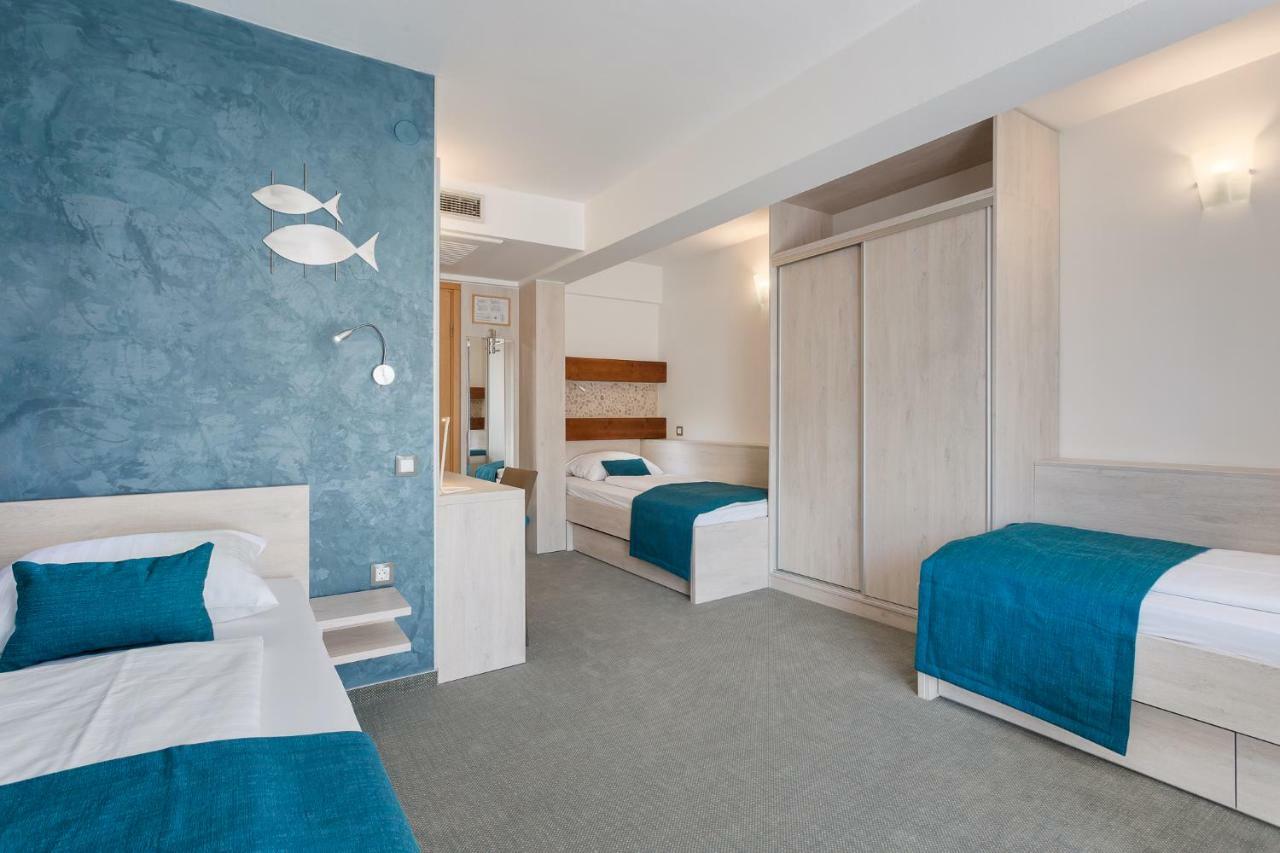 Hotel Porec Luaran gambar